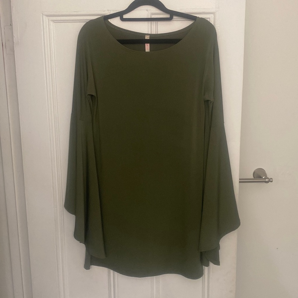 Green, Flare-sleeve, Wide-neck Dress, US M